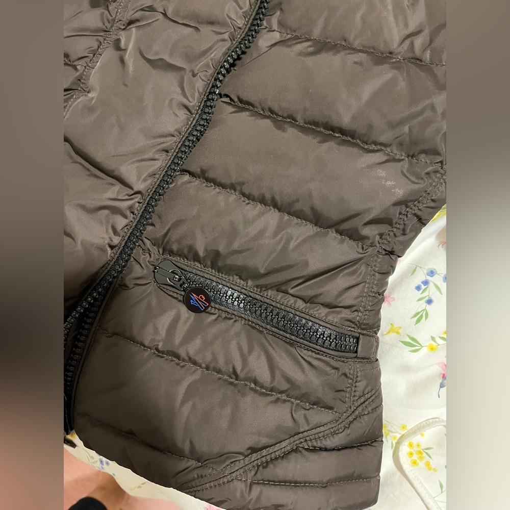 Moncler jacket - Picture 3 of 9
